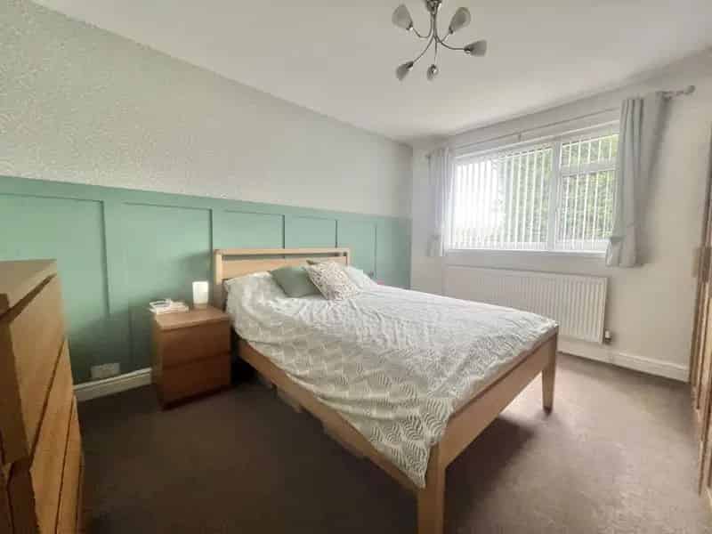 3 Bedroom Terrace House for Rent Near Schools and Amenities