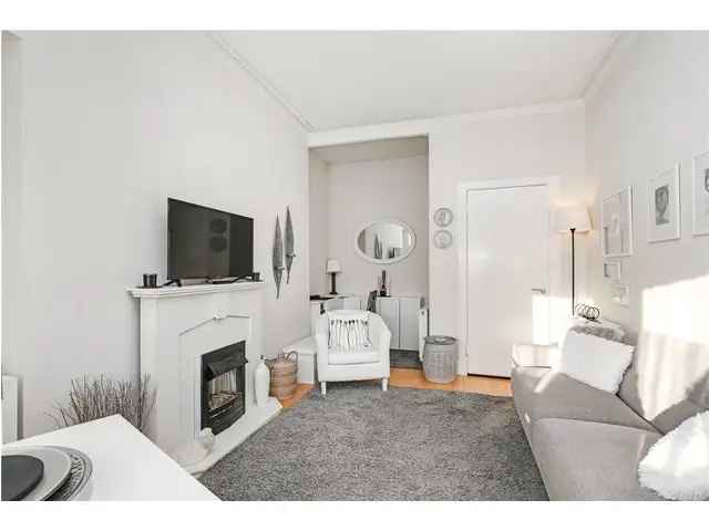 1 Bedroom Flat for Sale in Merchant City Glasgow