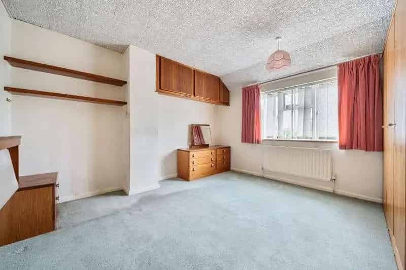 3 Bed Semi-Detached House for Sale