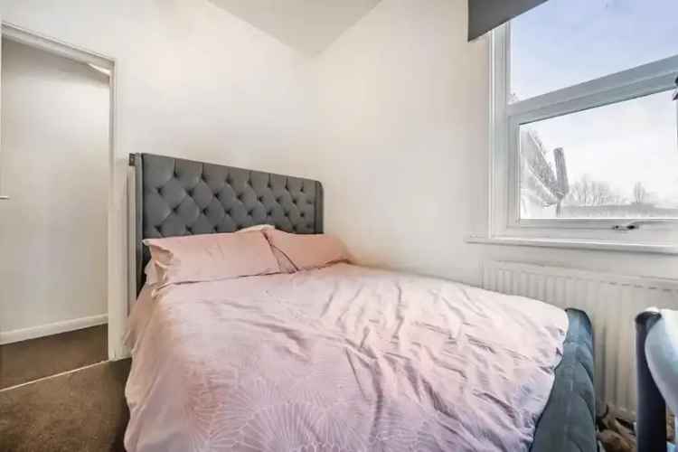 2 Bedroom Flat for Sale - First Time Buyer Ideal