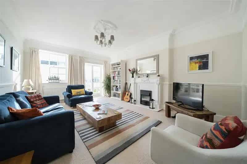2 Bedroom Apartment for Sale in Exeter City Centre