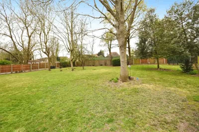 Flat For Sale , London, England