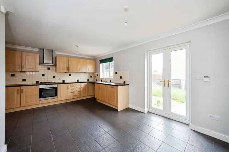 4 Bedroom Semi Detached House for Sale Bolton upon Dearne