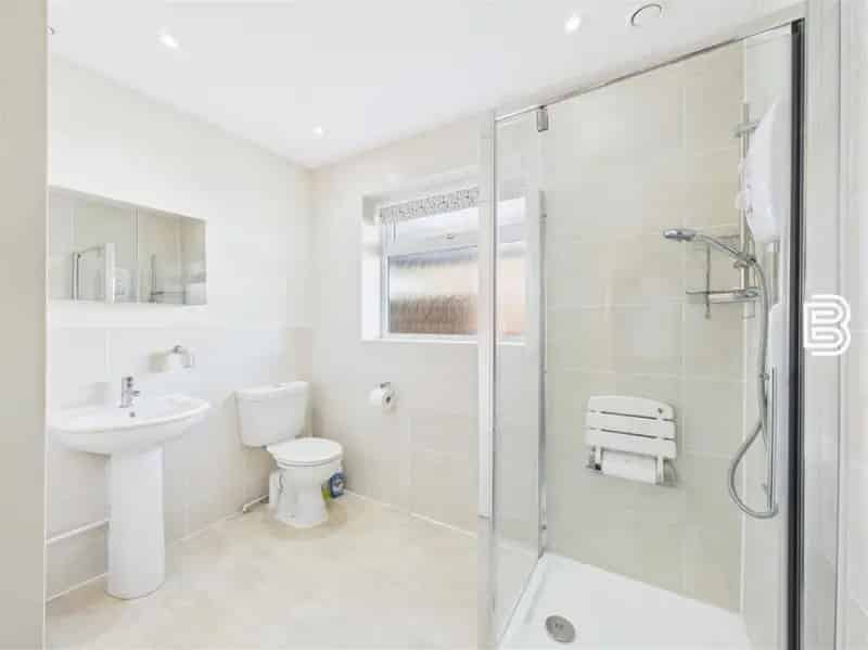 2 Bed Detached Bungalow For Sale Popular Location Garage Garden