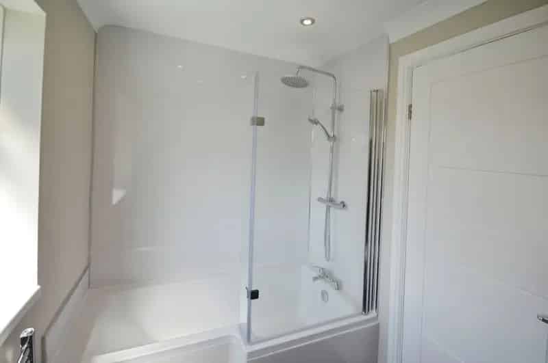 3 Bedroom Semi Detached House Chesterfield Derbyshire