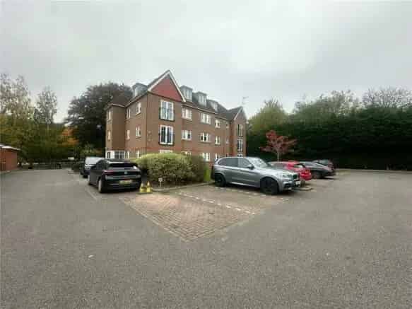 Flat For Rent , Watford, England