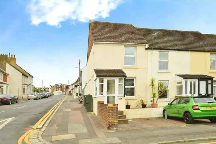 Two Bedroom End-Terraced House Folkestone - Modern Auction