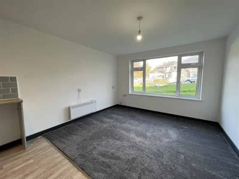 1 Bedroom Flat To Let