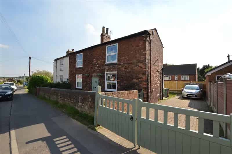 Rothwell Two Bedroom Semi-Detached Cottage For Sale