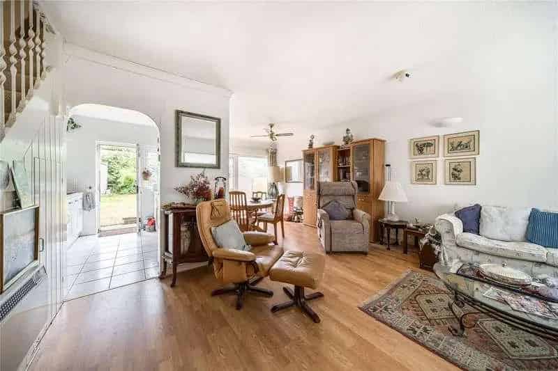 3 Bed House For Sale Near Alexandra Park