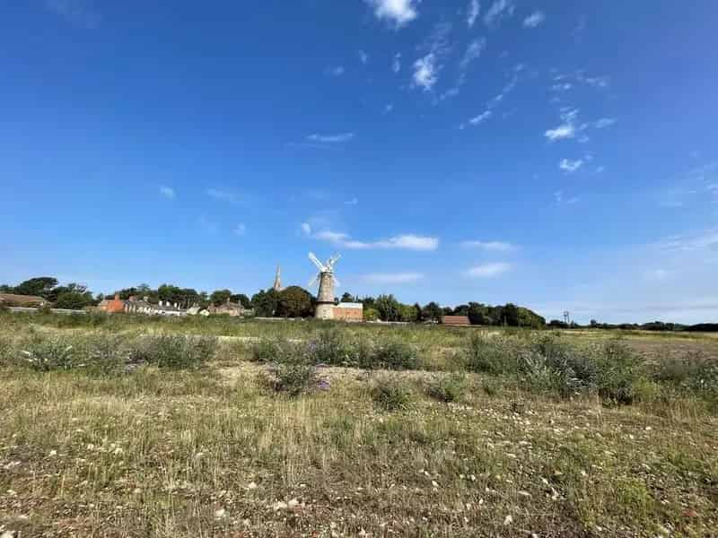 6.34 Acres Development Land Spalding High-Quality Residential Opportunity