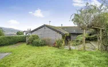 Lyme Regis Contemporary Home Sea Views Multiple En-Suites Gardens Parking