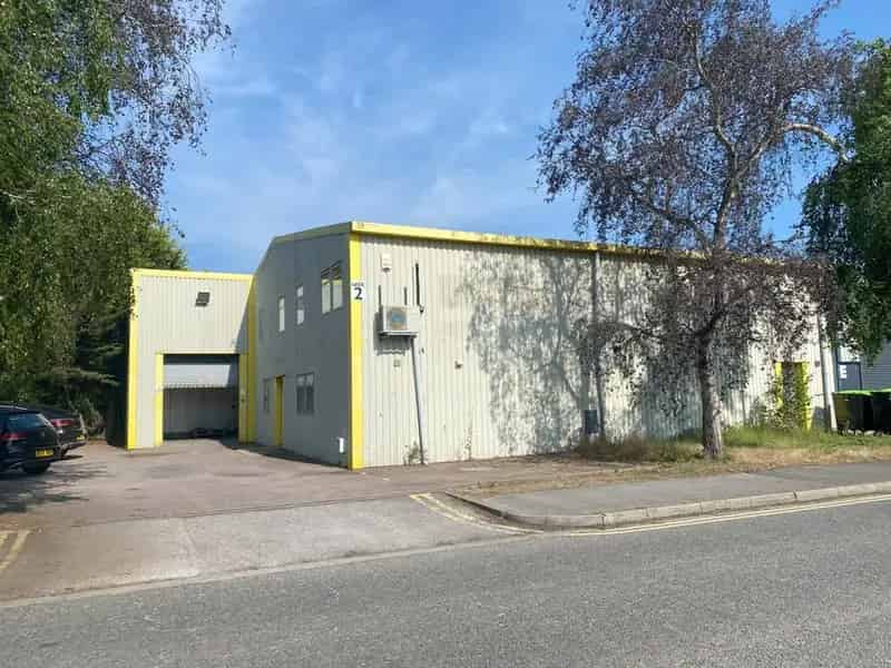 Industrial Unit for Lease  4839 sq ft