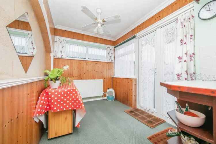 2 Bed House with Garden - Ideal for First Time Buyers