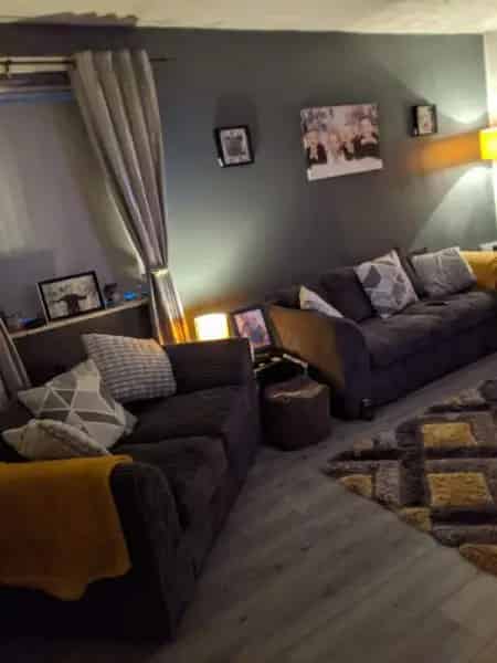 Large 2 Bed Maisonette New Kitchen Garden Shower