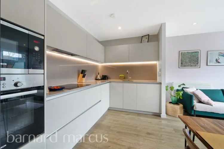 Luxury 2-Double Bedroom Apartment Near Lower Sydenham Station