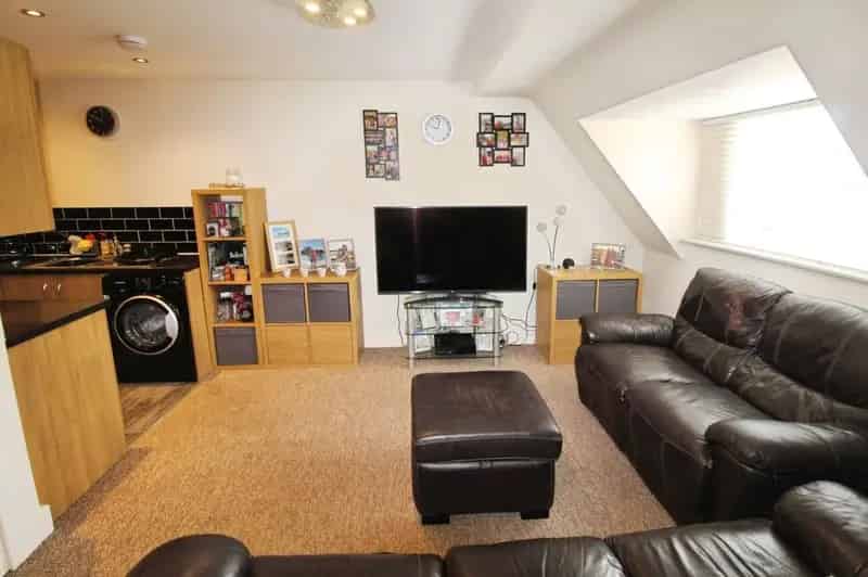 2 Bedroom Flat for Sale Birmingham B26