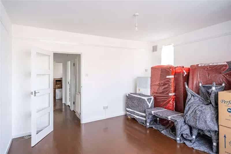 1 Bed Flat for Sale in Brixton - Chain Free