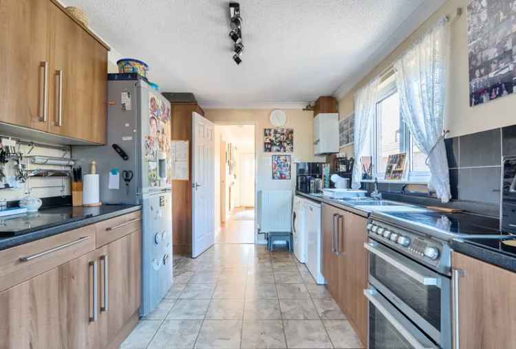 4 Bedroom Detached House for Sale Longwell Green
