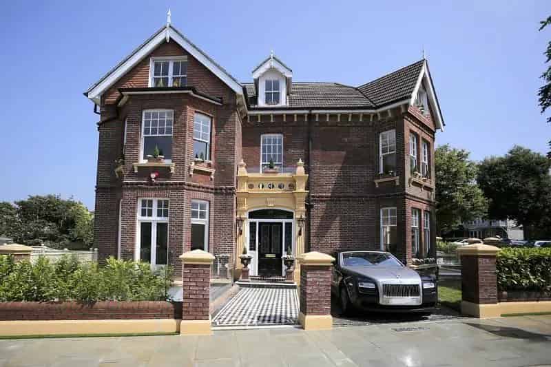 3 Bedroom Maisonette To Rent