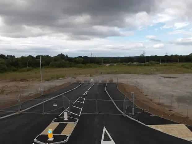 Land for Office, R&D, Hi-Tech Manufacturing, Distribution