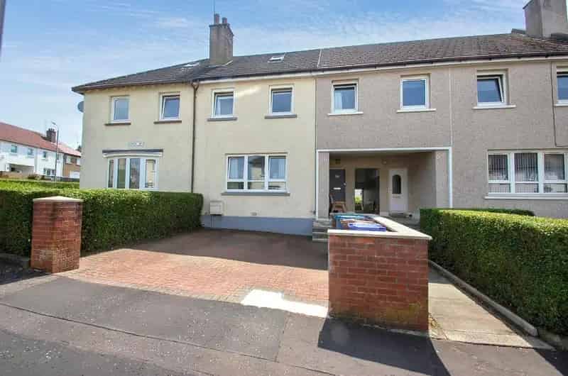 3 Bedroom Terraced House for Sale in Scotland