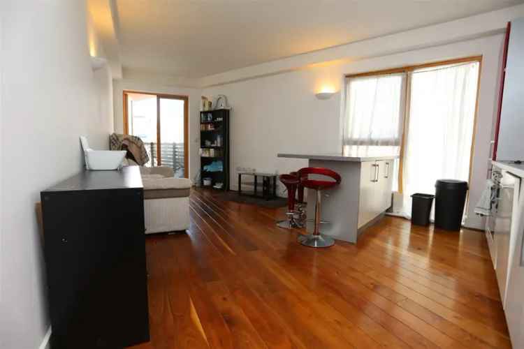2 Bedroom Flat Brighton - Modern Furnished Apartment Near Station