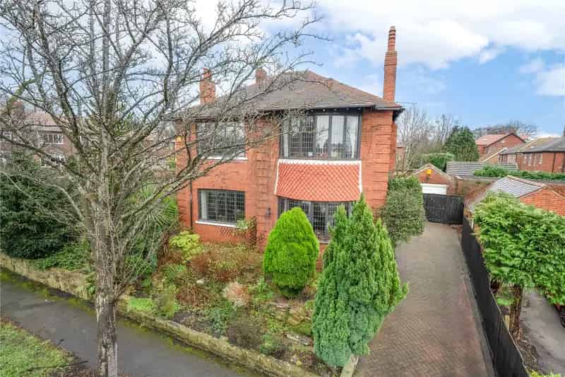 House For Sale , 4, Kensington Road, Wakefield, England
