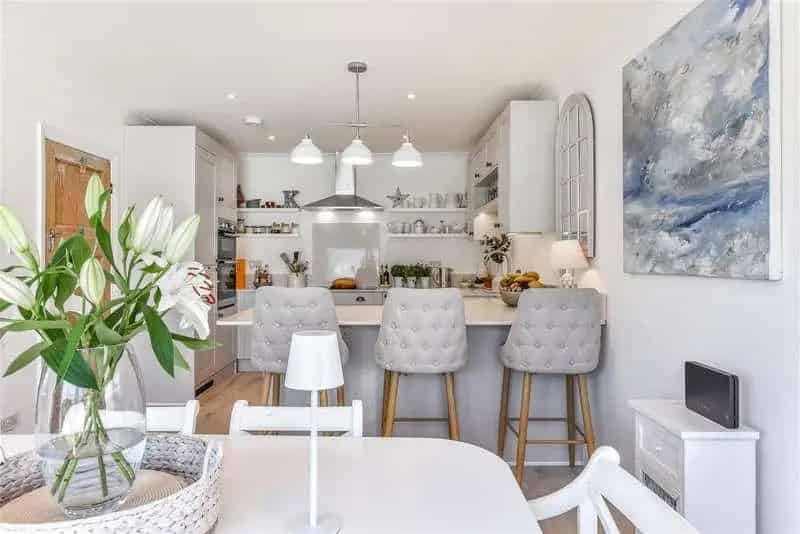 4 Bed Detached House for Sale Near Felpham Village