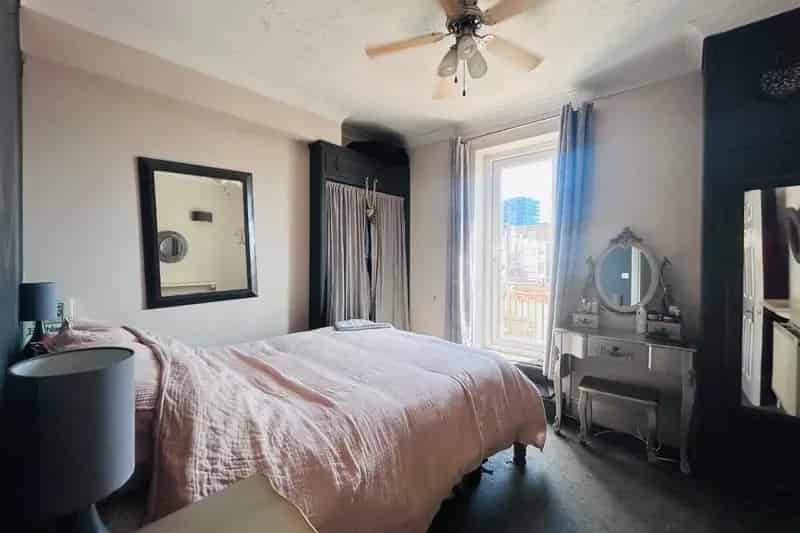 One Bedroom Flat Brighton Sea View Private Balcony