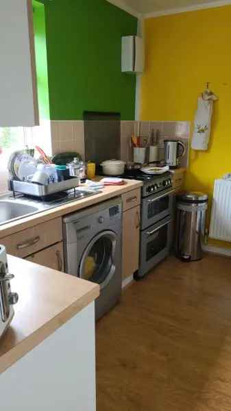 Bungalow For Rent in Doncaster, England