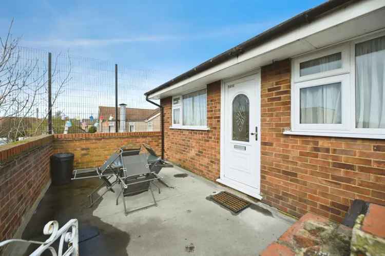 Flat For Sale , Wennington Road, London, England
