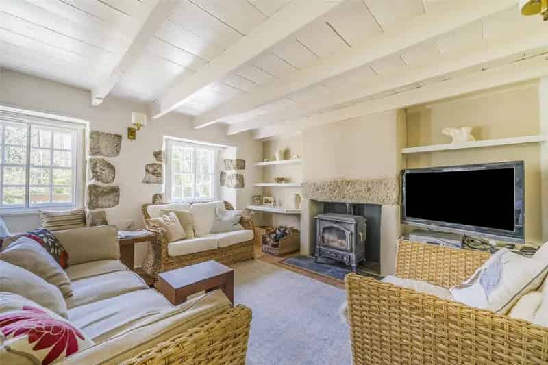Detached Grade II Listed 4-Bedroom Cottage Near Blisland Bodmin