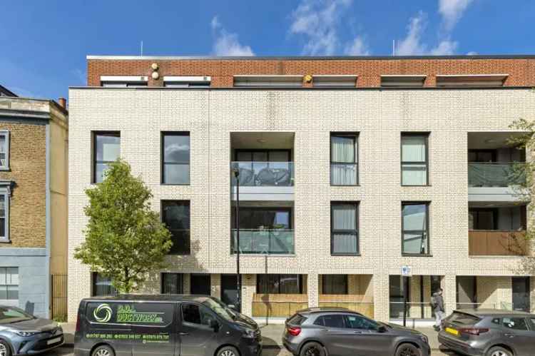 1 Bedroom Flat for Sale - Modern Development