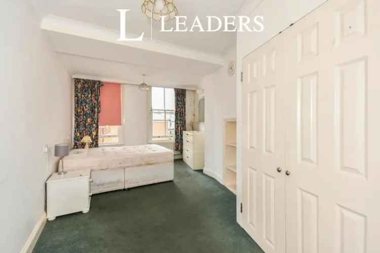 2 Bedroom Town Centre Apartment Bournemouth - Furnished - 2 En-Suites