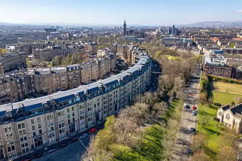 3 Bedroom Luxury Apartment for Sale in Glasgow's Park District