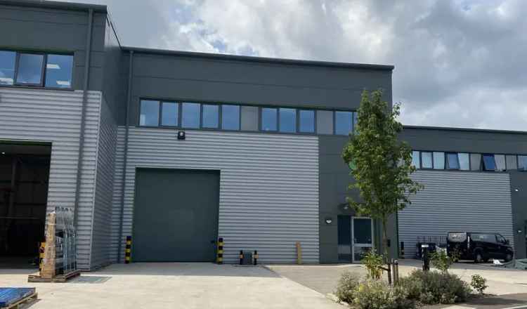 5098 sq ft Modern Warehouse Sidcup EPC A 9 Parking Spaces