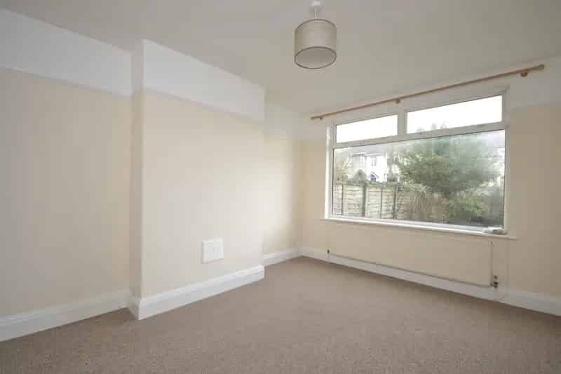 3 Bedroom House to Rent Horfield No Deposit