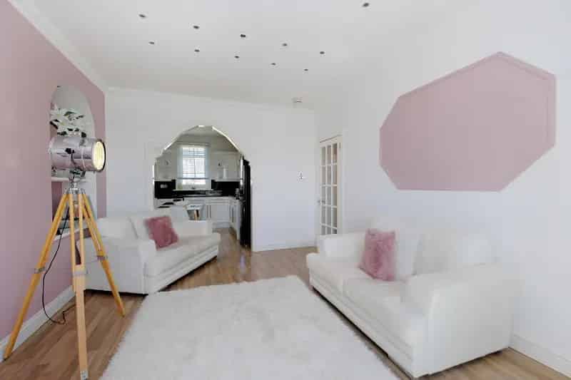 Spacious 3-Bedroom Flat in Torry with Exclusive Garden