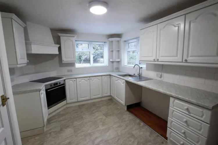 2 Bedroom Apartment Bournemouth Westbourne Garage Balcony