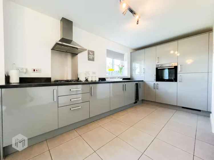 4 Bedroom Detached House for Sale in Horwich