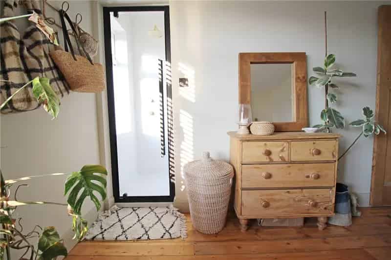 2 Bedroom House Northborough Stunning Renovation Cottage Style