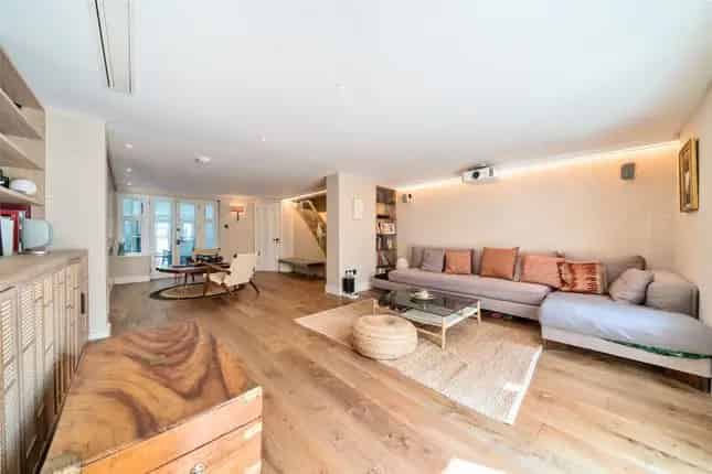 3 Bed Grade II Listed Georgian House West Greenwich