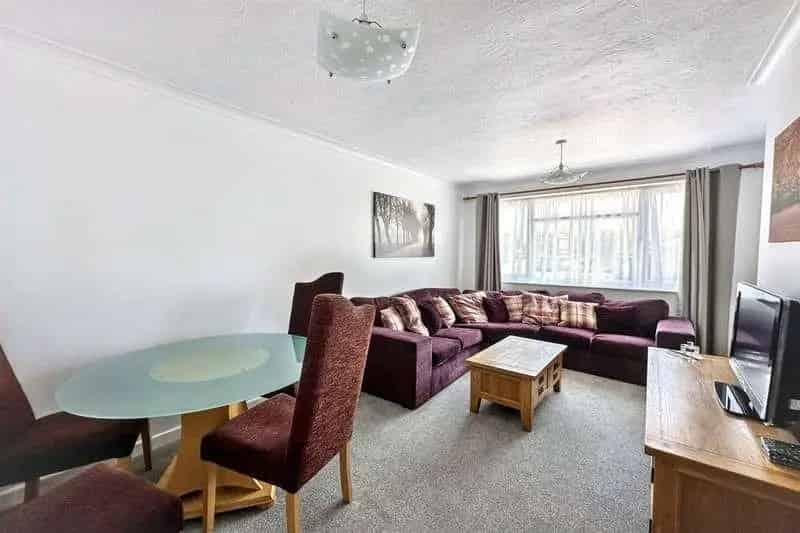 2 Bed Detached Bungalow For Sale