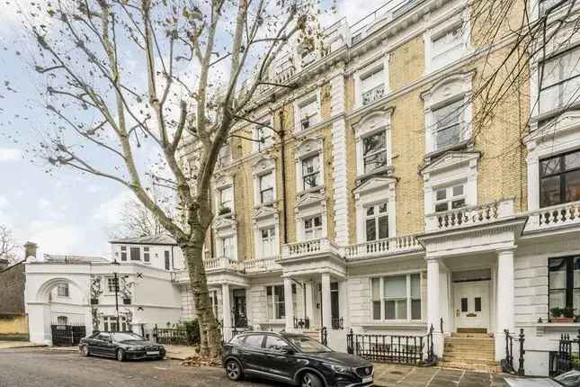 Flat for sale in Linden Gardens, London W2