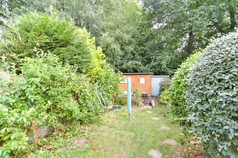3 Bedroom Terraced House for Sale in Lords Wood