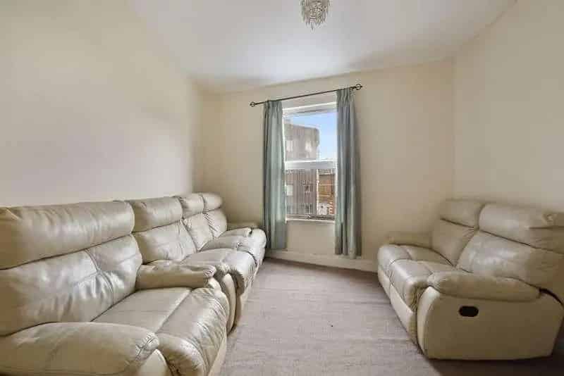 3 Bed House for Sale Near Harlesden Station