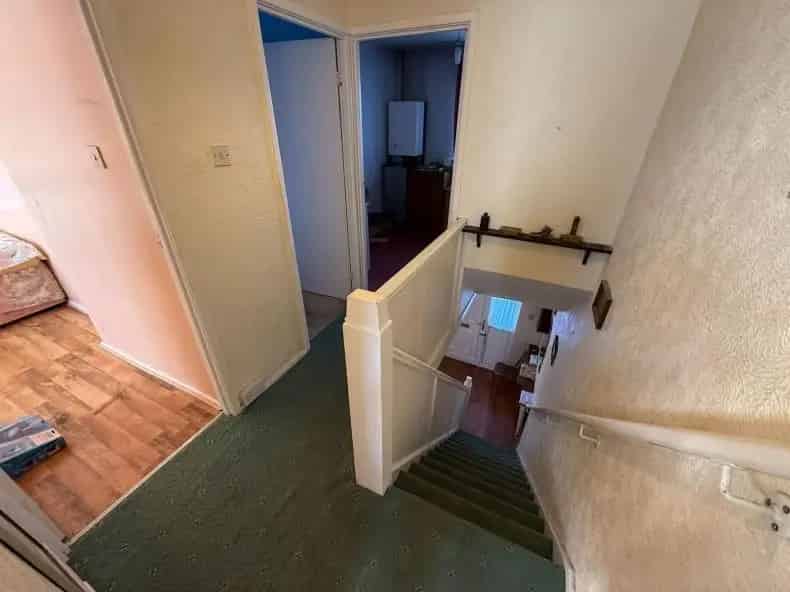 3 Bed Mid Terraced House For Sale Needs Updating