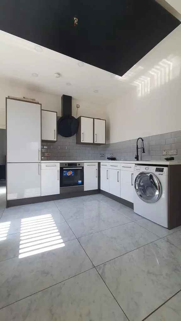 1 Bedroom Ground Floor Flat to Rent in Roath