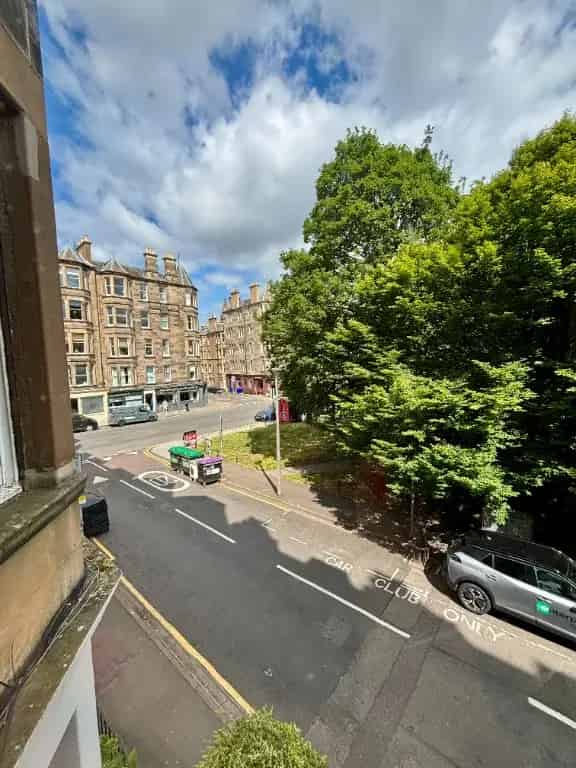 1 Bedroom Flat to Rent Bruntsfield Recently Refurbished